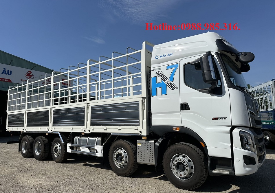 XE TẢI THÙNG 5 CHÂN CHENGLONG H7 10X4 360HP